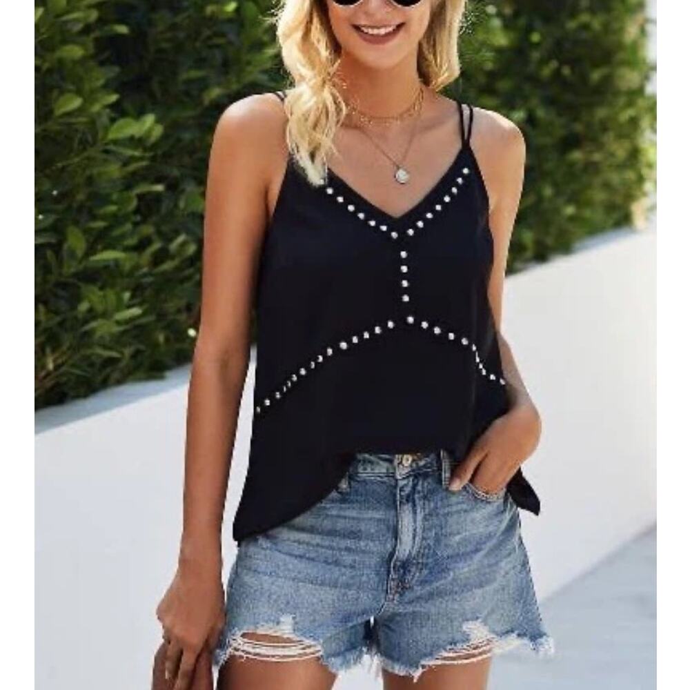 Torrid Studded Cami Womens Size 2X Black V-Neck Tank Edgy Sleeveless Top - Picture 10 of 10